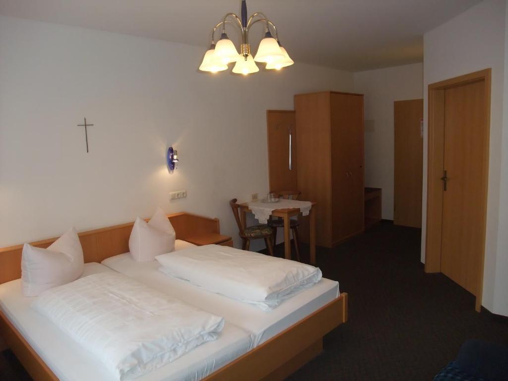Gasthof Alte Post Obertrubach Cameră foto