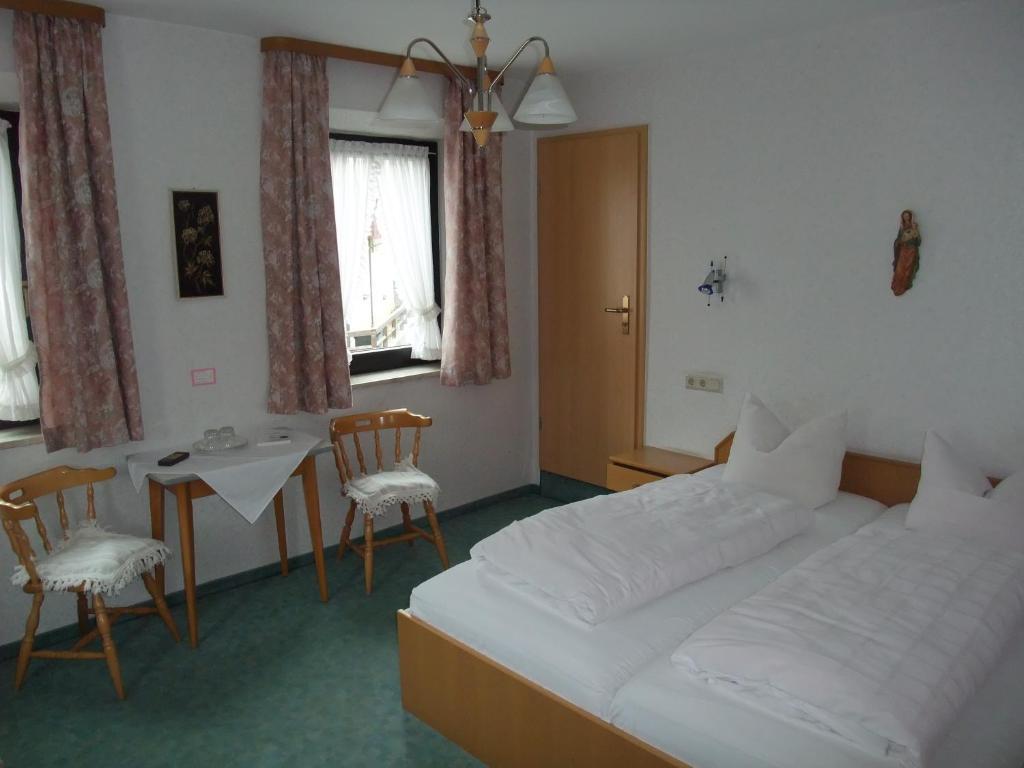Gasthof Alte Post Obertrubach Cameră foto